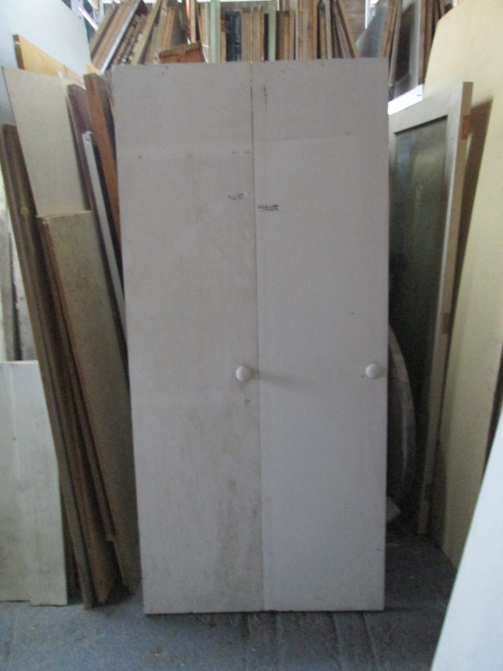 Bifolding Hollow Core Doors 1970H x 450W x 35D