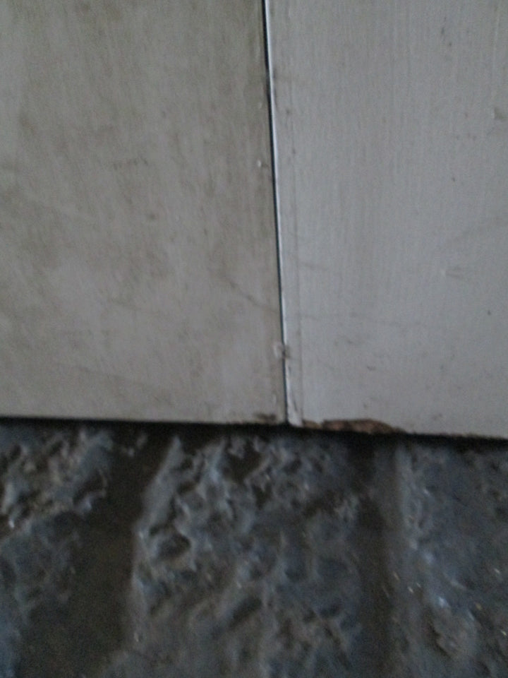 Bifolding Hollow Core Doors 1970H x 450W x 35D