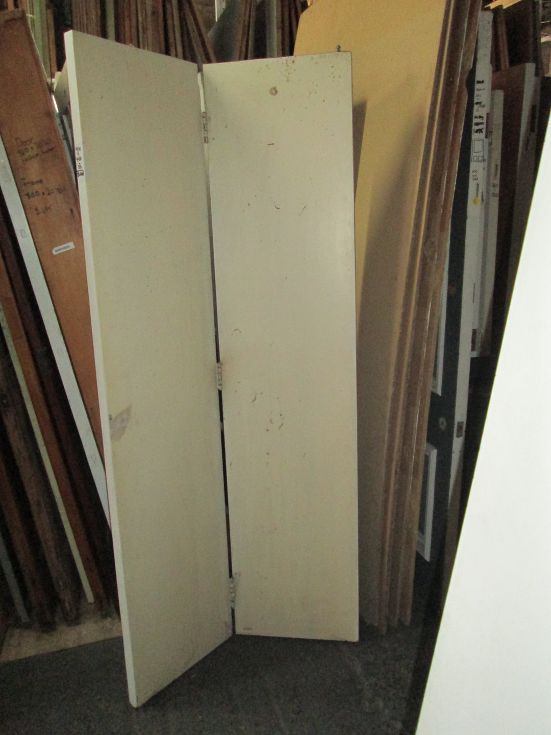 Bifolding Hollow Core Doors 1970H x 450W x 35D