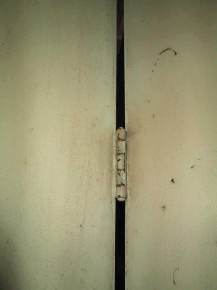 Bifolding Hollow Core Doors 1970H x 450W x 35D