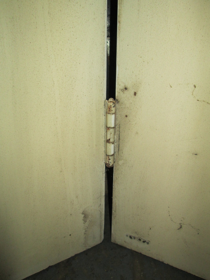 Bifolding Hollow Core Doors 1970H x 450W x 35D