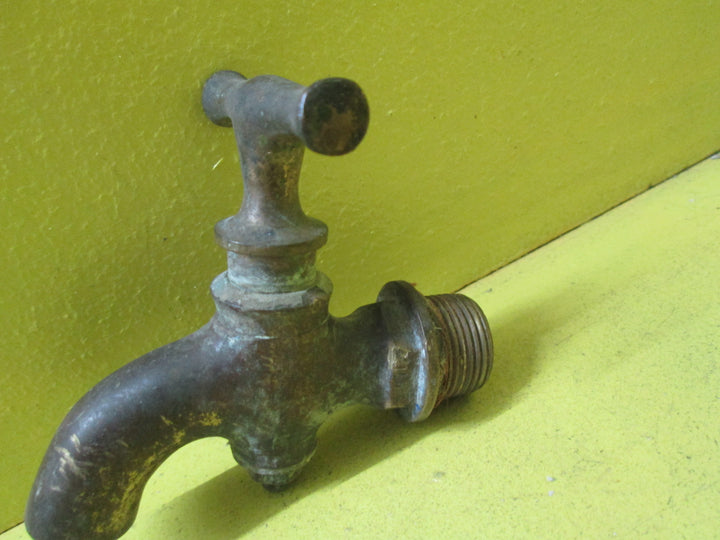 Small Brass Rustic Garden Toggle Top Tap 95L x 30W x 90D