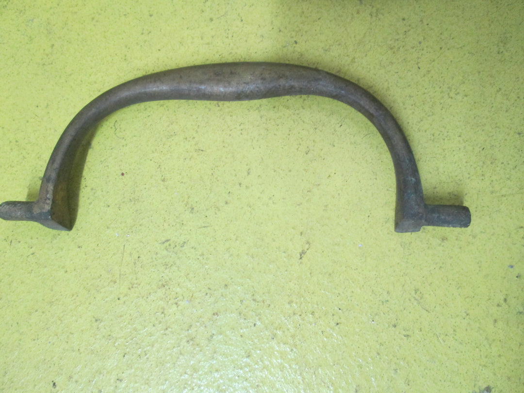 Large Solid Brass Pull Handle 140L x 55W x 12D/Mounts 50L x 38-15W