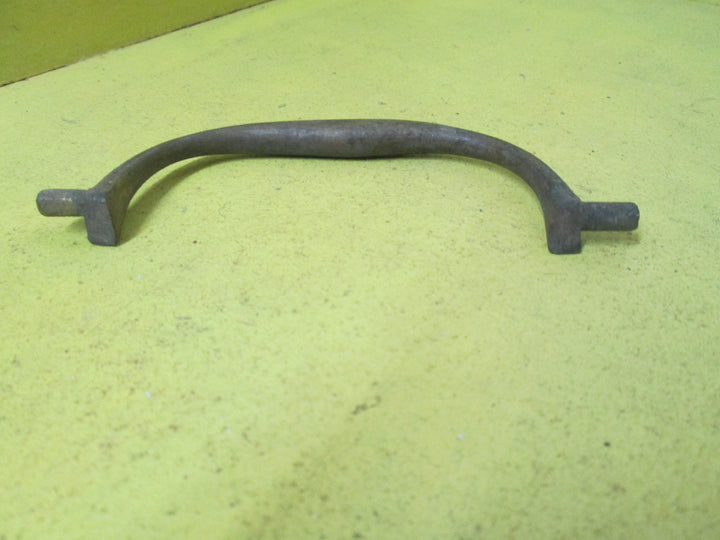 Large Solid Brass Pull Handle 140L x 55W x 12D/Mounts 50L x 38-15W