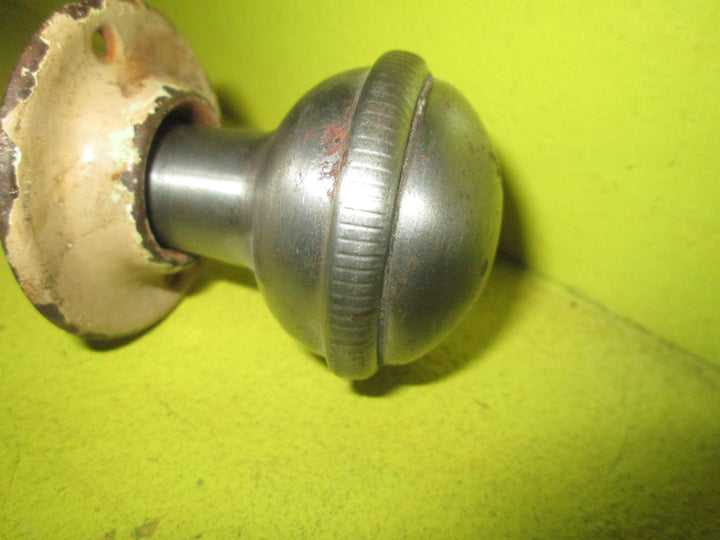 Hollow Pressed Tin Handles Set 55D x 45H