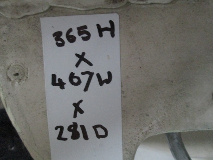 Classic Fowler Basin 467L x 365W x 281D