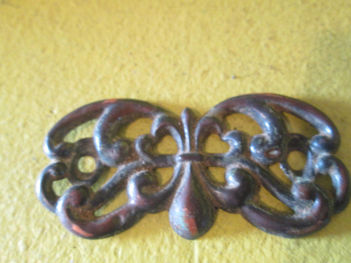 Lacy Le Fleur Plate Pressed Copper 63L x 20W