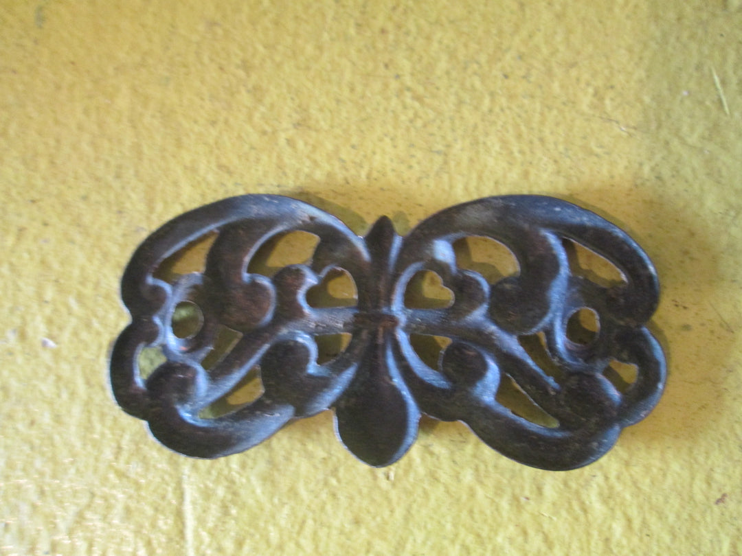 Lacy Le Fleur Plate Pressed Copper 63L x 20W