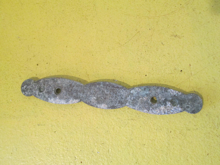 Draw Plate with Oval Design 140L x 22W