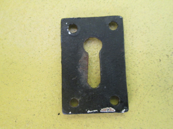 Iron Rectangle Circle Knob with Handle with Celtic Cross Design & Key Hole Cover Plate 67L x 47W/Knob 50D x 70H