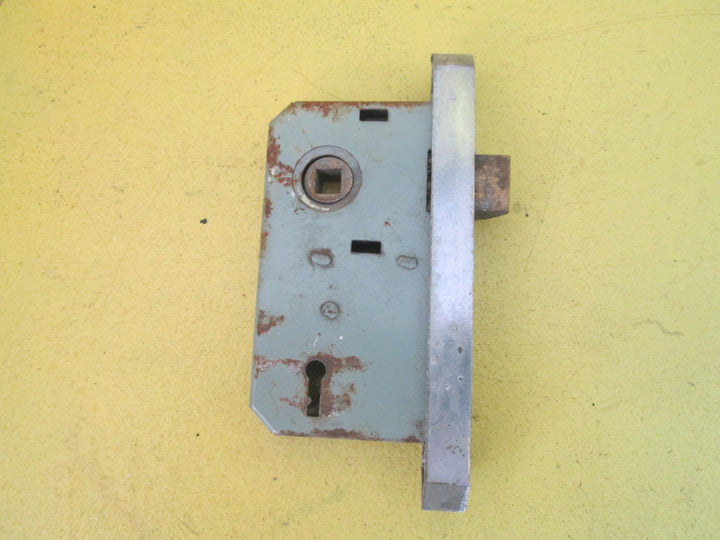 French Door Mortice Lock Plate 140L x 18W/Axial 42mm