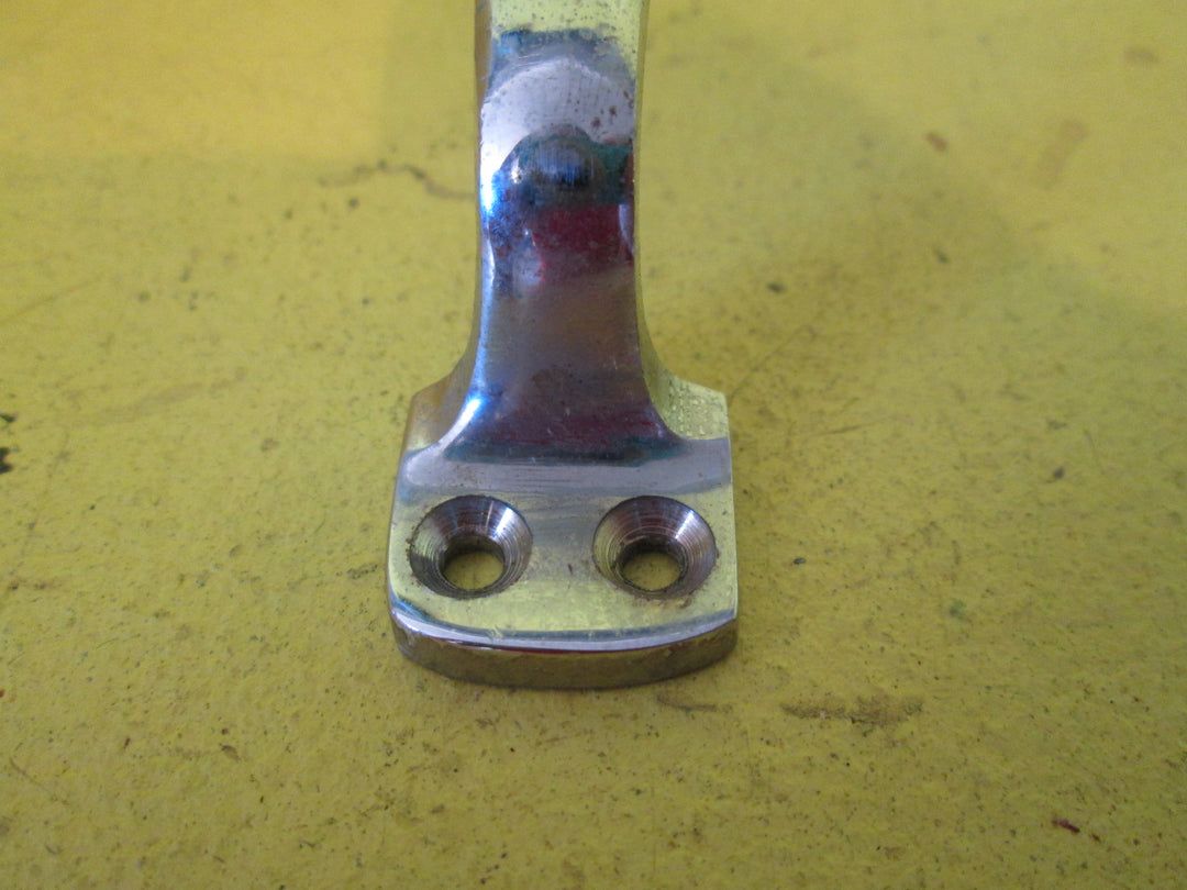 Chrome Retro Pull Handles (115Lx20Wx25H)