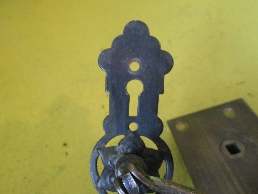 Hallway Cupboard Door Ornate Eschaton Plate with Triangle Pull Handle with Brass Lock 112L x 35W x 15H