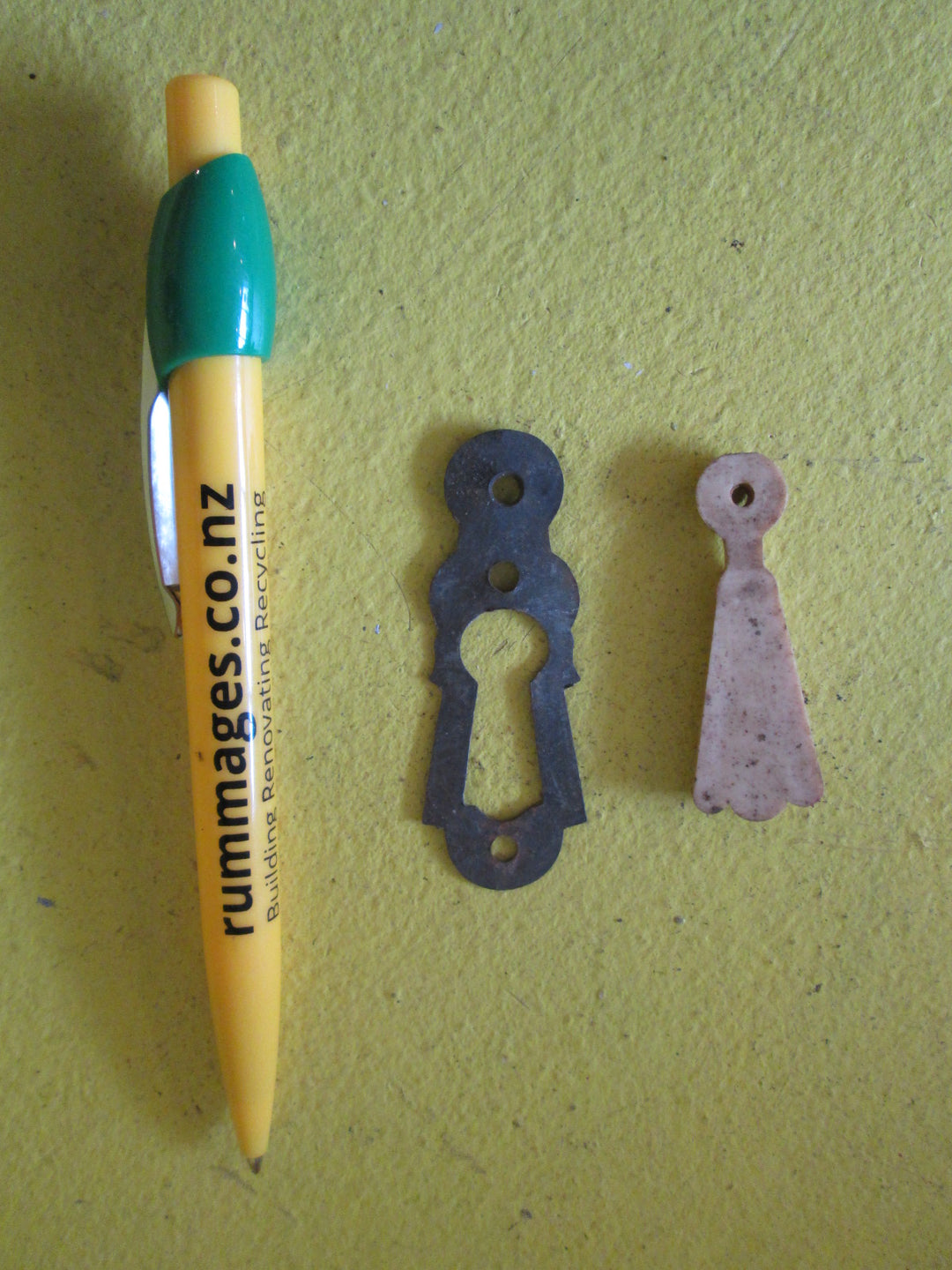 Key hole covers 1900's(Escutcheon's and cover plates)