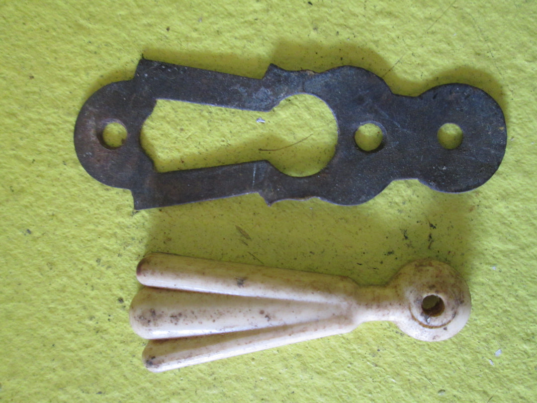 Key hole covers 1900's(Escutcheon's and cover plates)