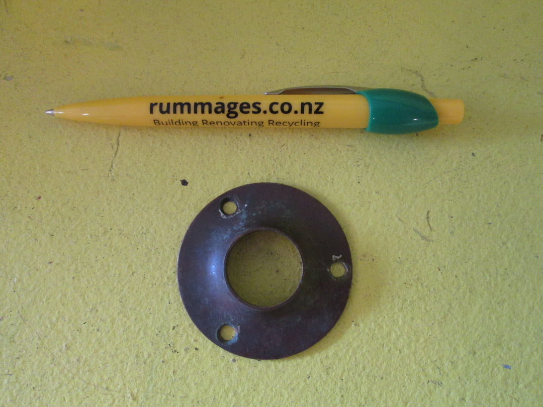 Brass Rose Door Plates 58, 62 Dai x 20-22W