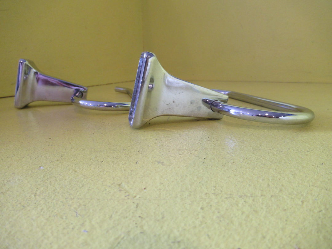 Chrome Toilet Roll Holder with Rectangle Mount.  57L x 32W x 75H, Roll 170L x 80H