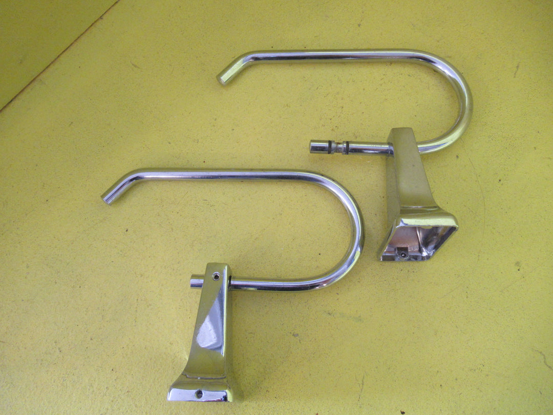 Chrome Toilet Roll Holder with Rectangle Mount.  57L x 32W x 75H, Roll 170L x 80H