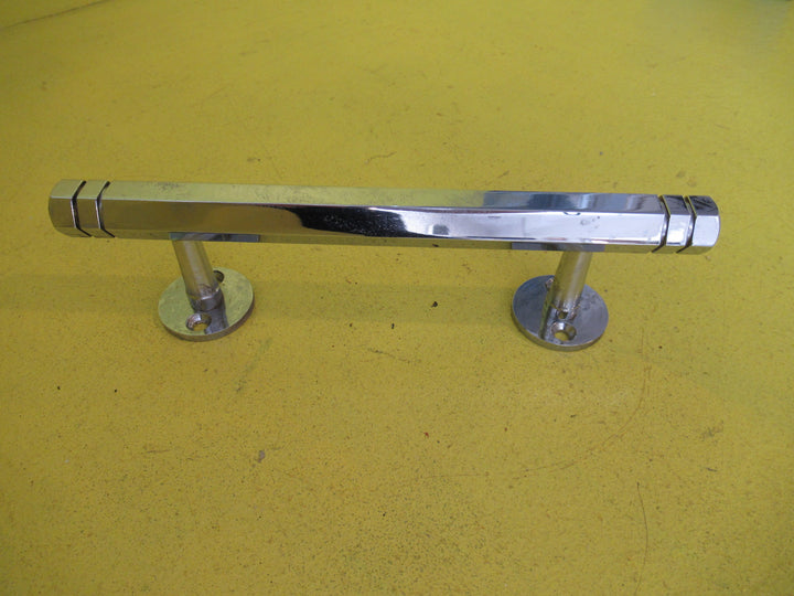 Art Noveau Chrome Pull Handles 195L x 16mm Hex x 52H?Plate 31Dia
