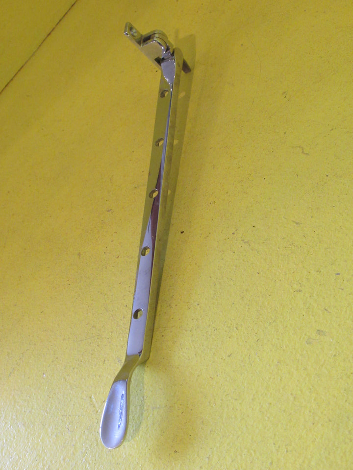 Chrome Scoop End Fan Light Stay   332L x 12W