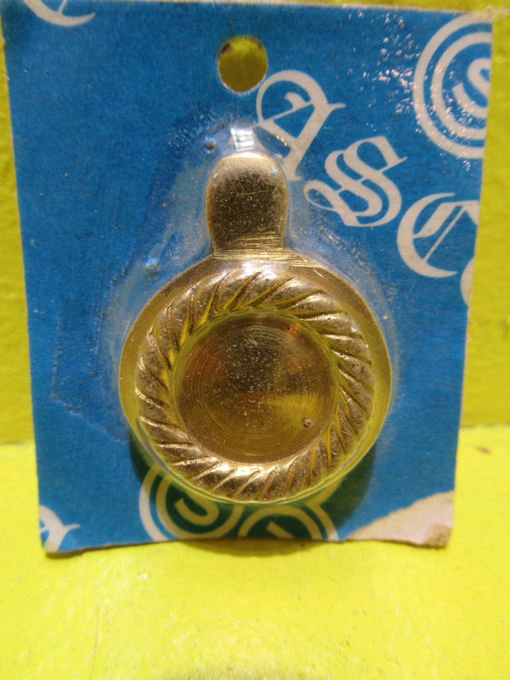 Key hole covers 1900's(Escutcheon's and cover plates)