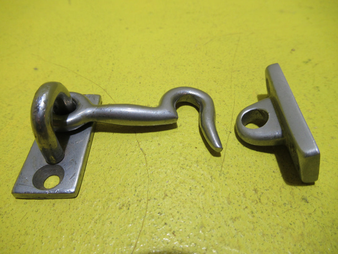 Cabin Hook