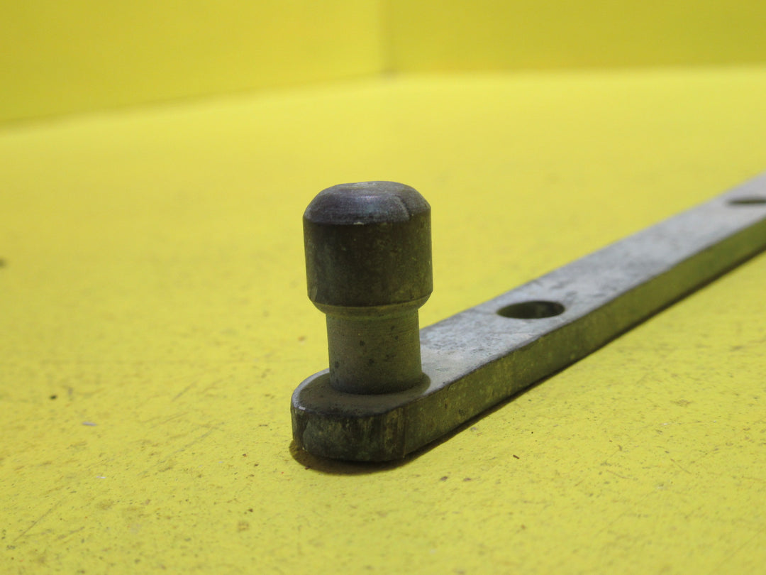 Iron Fanlite Nub End with 3 Holed Rectangle Plate   320L x 12W