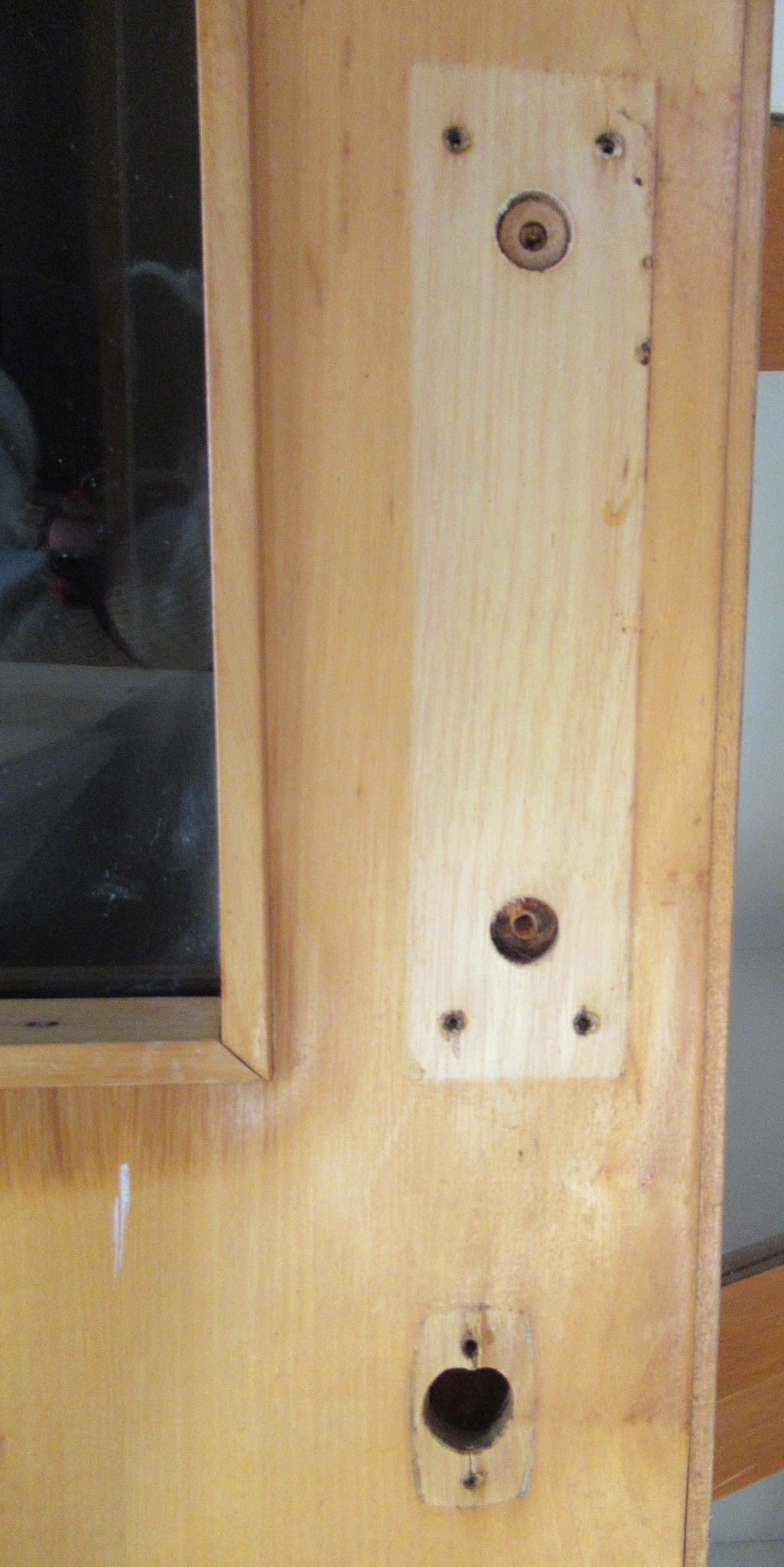 Hollow Core Sliding Commercial Door with Mirror Tint Window   1985H x 760W