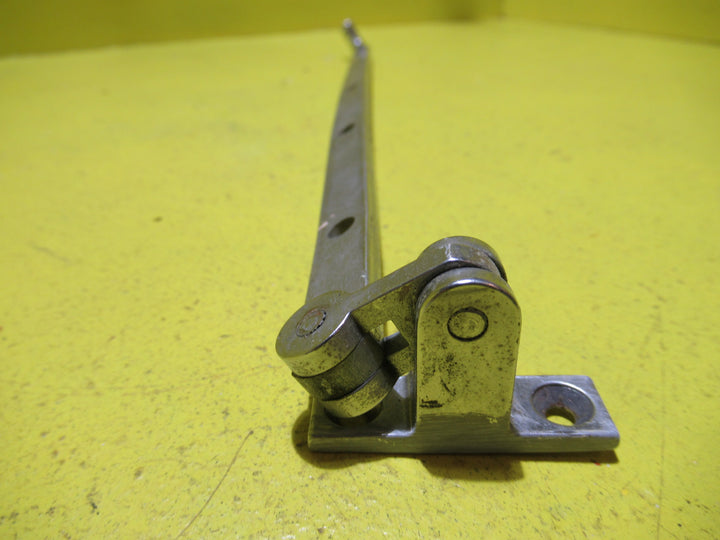 Casement Stay - Narrow Ribbed End with Rectangle Plate   380L x 10W