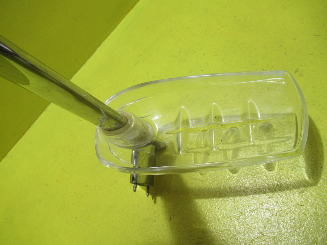 Chrome shower Rail with Soap Dish    790H x 60D