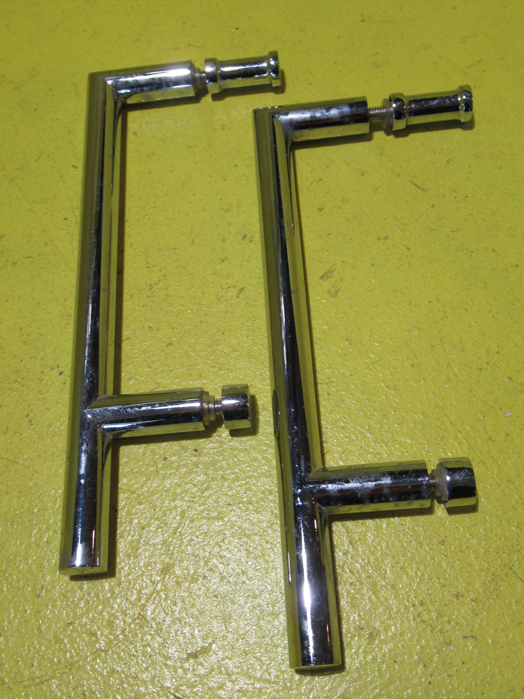 Chrome Shower Door Handles & Roller   200H x 45D x 15W