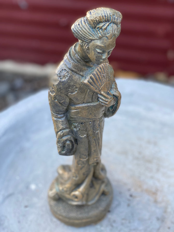 Geisha  24cmH x 4cm W x 3cmD