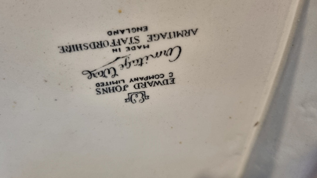 Vintage Armitage Ware Traditional Basin with Right Hand Slotted Soap Dish 250-300H x 570W x 430D