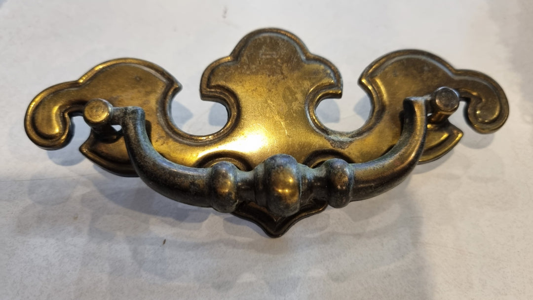 Antique Gothic Draw Pulls