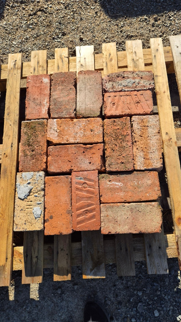 Reclaimed Hertiage Bricks