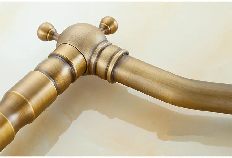 Bathroom Faucets Antique Bronze  for Kitchen Cold and Hot Water Basin Mixer Tap with Ceramic Single Handle Sink Tap Crane