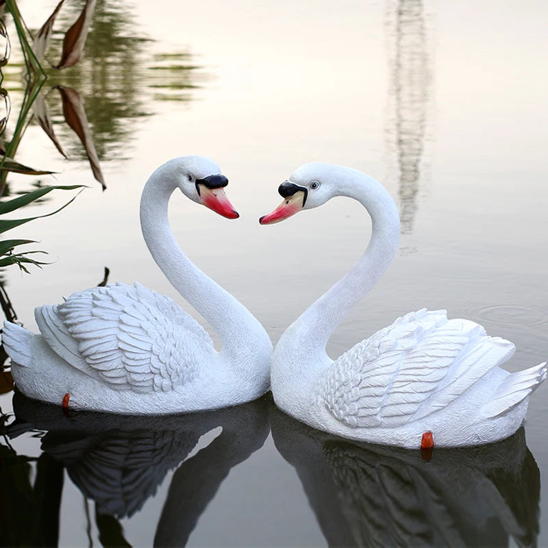 Resin Floating White Black Swan Outdoor Garden Pond Fish Tank Decorative Swimming Swan Sculpture For Garden Decor Ornament