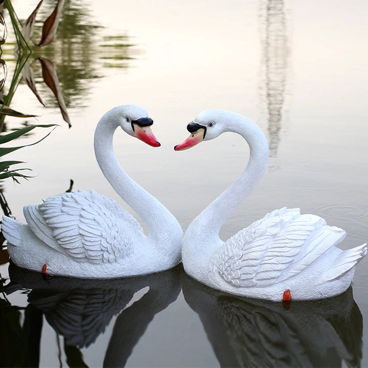 Resin Floating White Black Swan Outdoor Garden Pond Fish Tank Decorative Swimming Swan Sculpture For Garden Decor Ornament