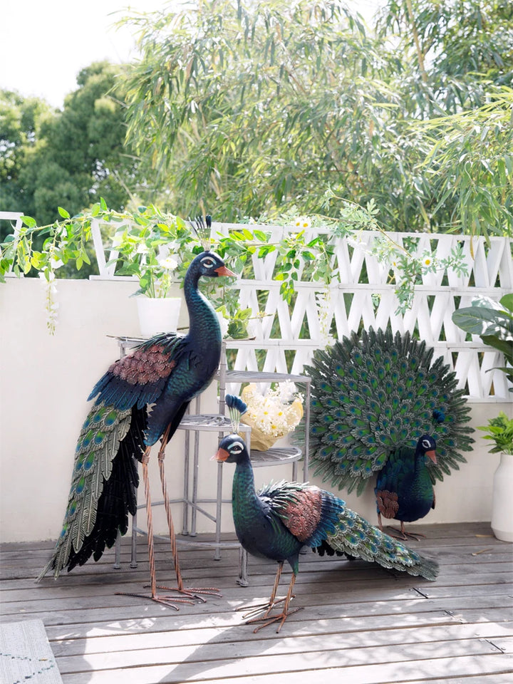 Modern Garden Decoration Peacock Statue Home Decor Metal Bird Sculpture Garden