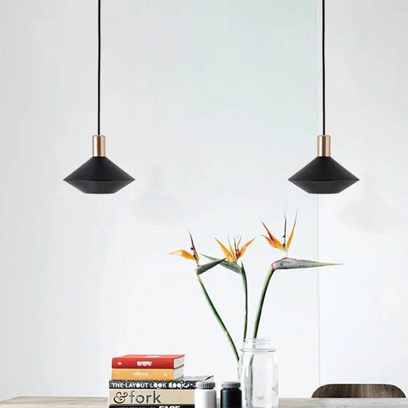 SANDYHA Black White Pendant Lights Lustres Para Sala De Jantar Lamp for Bedroom Lampe Chevet Hanglamp Salon Plafond Chandeliers