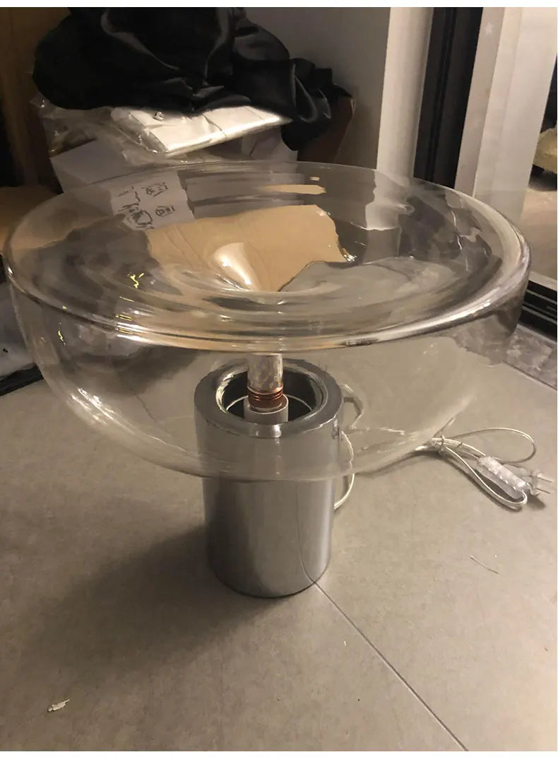 Nordic Clear Glass Table Lamp Creative Swirl Design Gold Hardware Plating Smoky Gray Bedroom Decoration LED E27 Desk Lamp