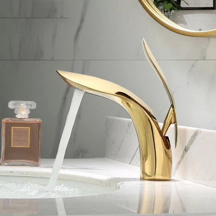 Basin Faucets Modern Rose Gold  Bathroom Faucet Waterfall Single Hole Cold and Hot Water Tap Basin Faucet Mixer Taps  XT-423