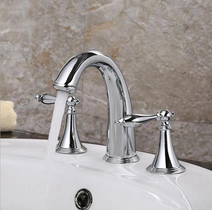 Brass Basin Faucet three-piece set of two handles split three-hole Cold and Hot splash-proof Faucet Dual Handles Mixer 8206