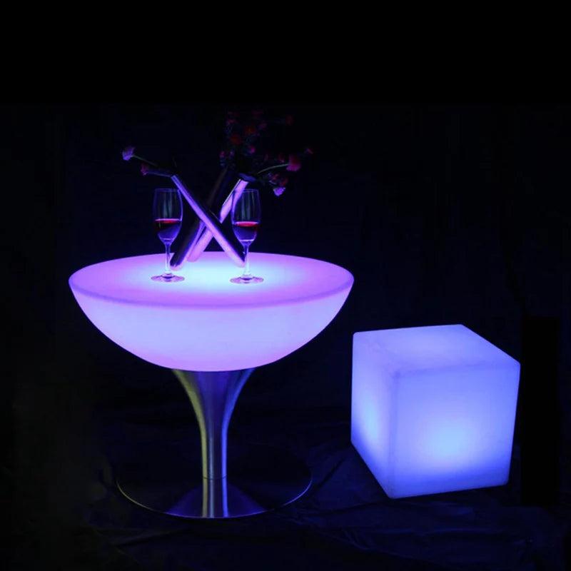 LED Illuminated Furniture Bar Table Set, SK-LF18 (D60*H56cm) 1pc+4pcs LED Cube Stool Diameter 40cm,for Outdoor Bar Party