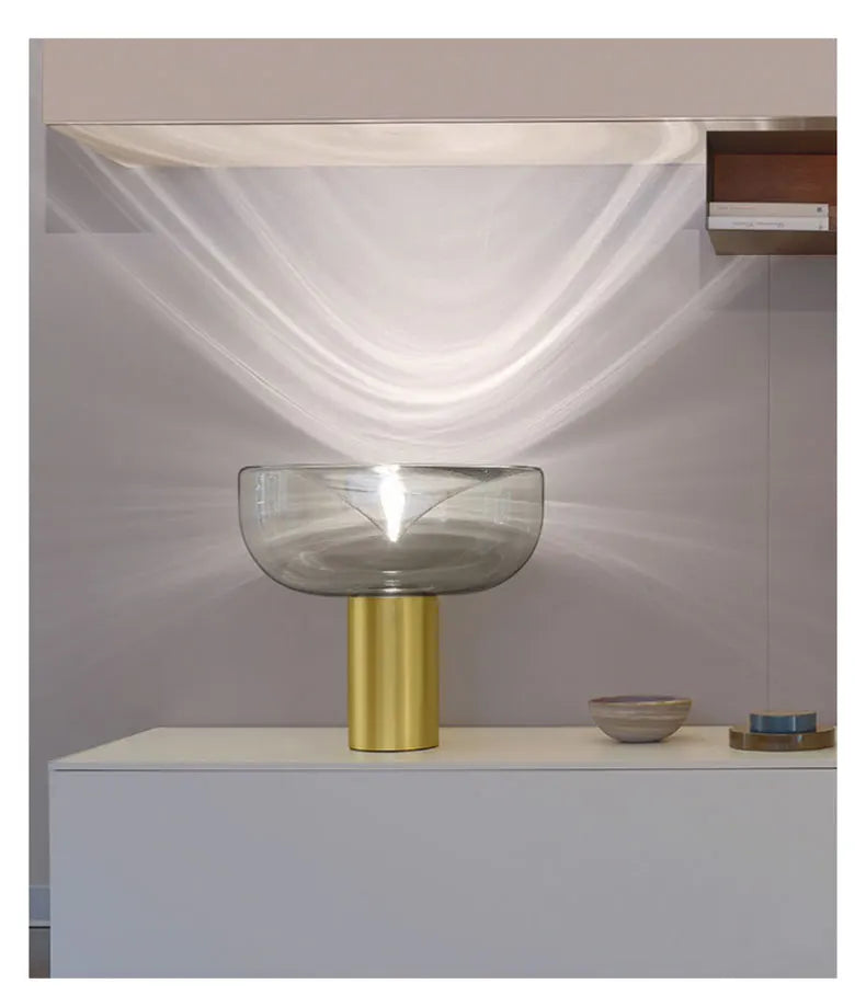 Nordic Clear Glass Table Lamp Creative Swirl Design Gold Hardware Plating Smoky Gray Bedroom Decoration LED E27 Desk Lamp