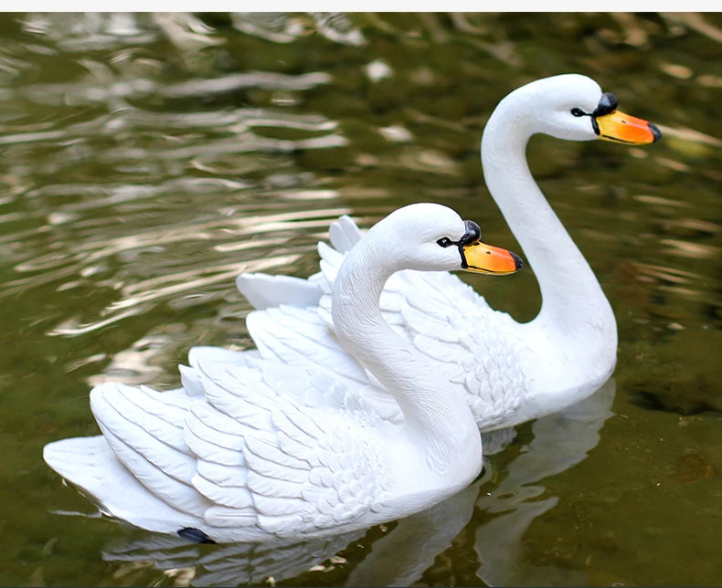 Resin Floating White Black Swan Outdoor Garden Pond Fish Tank Decorative Swimming Swan Sculpture For Garden Decor Ornament