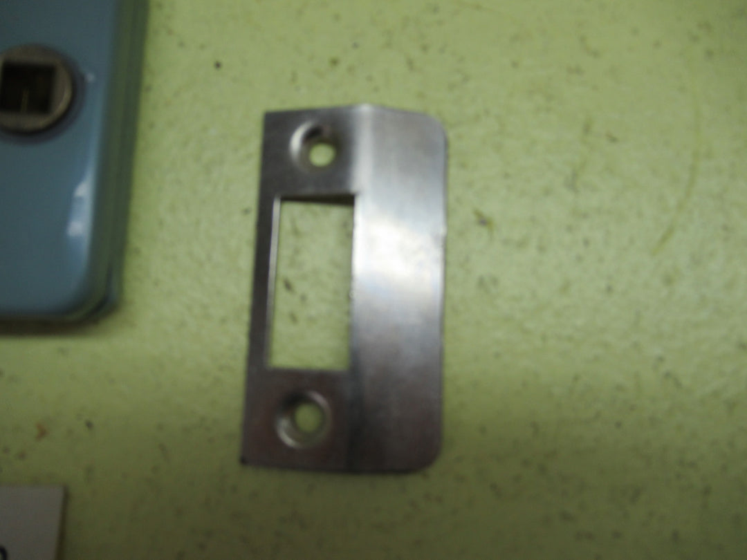 Legge Pacific Wide Tounge Mortice Lock 117L x  22W/Body 76D x 75H x 14W/Axail 65L