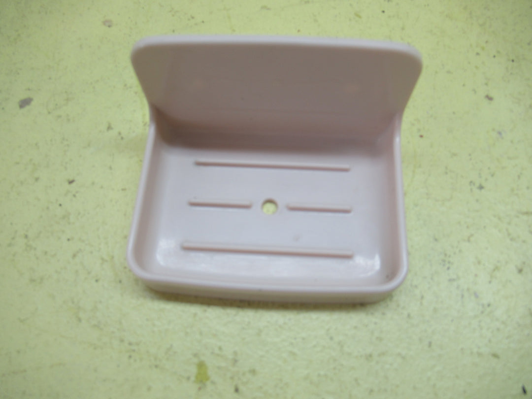 Retro Almond Ivory Plastic Soap Dish 60H x 110W x 80D