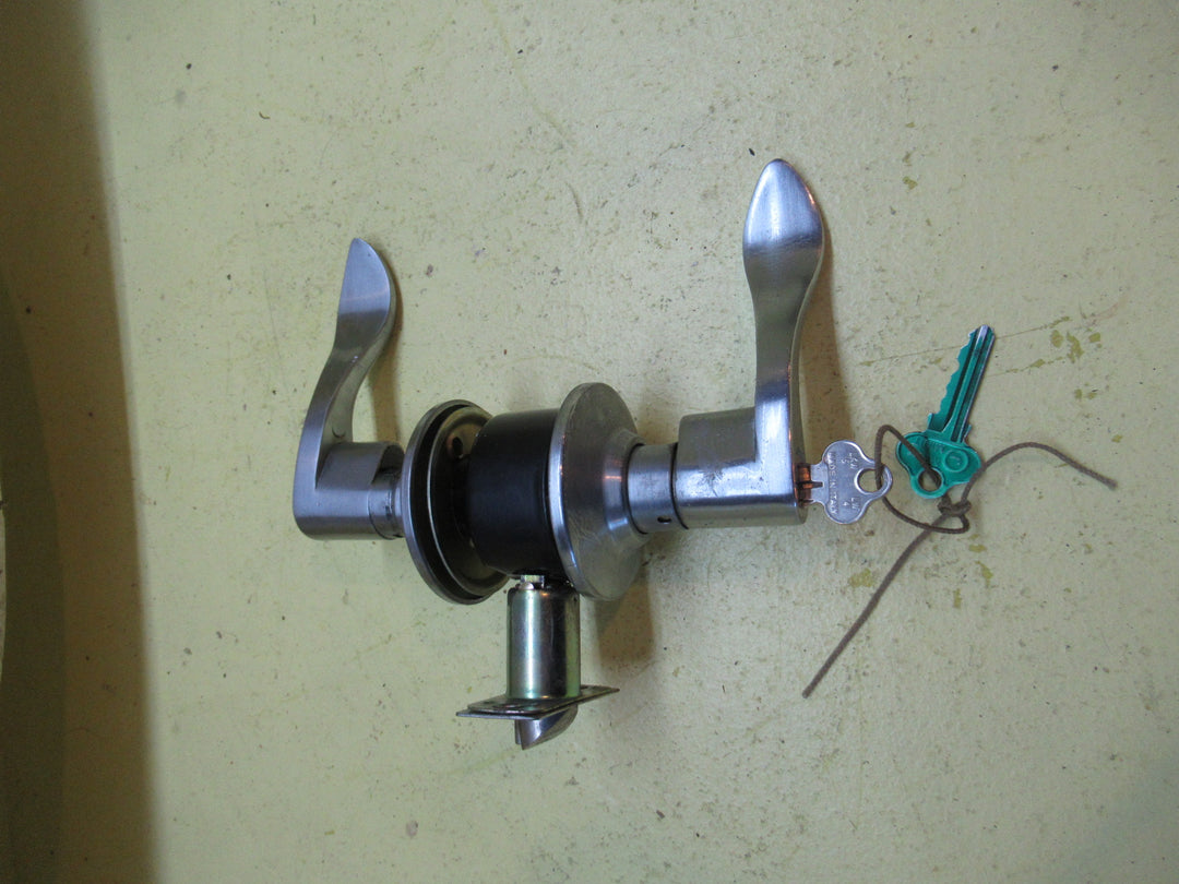Stainless Steel Wave Lever Handles with Thumb lock and key Entry 60Dia/Lever 60H x 115L