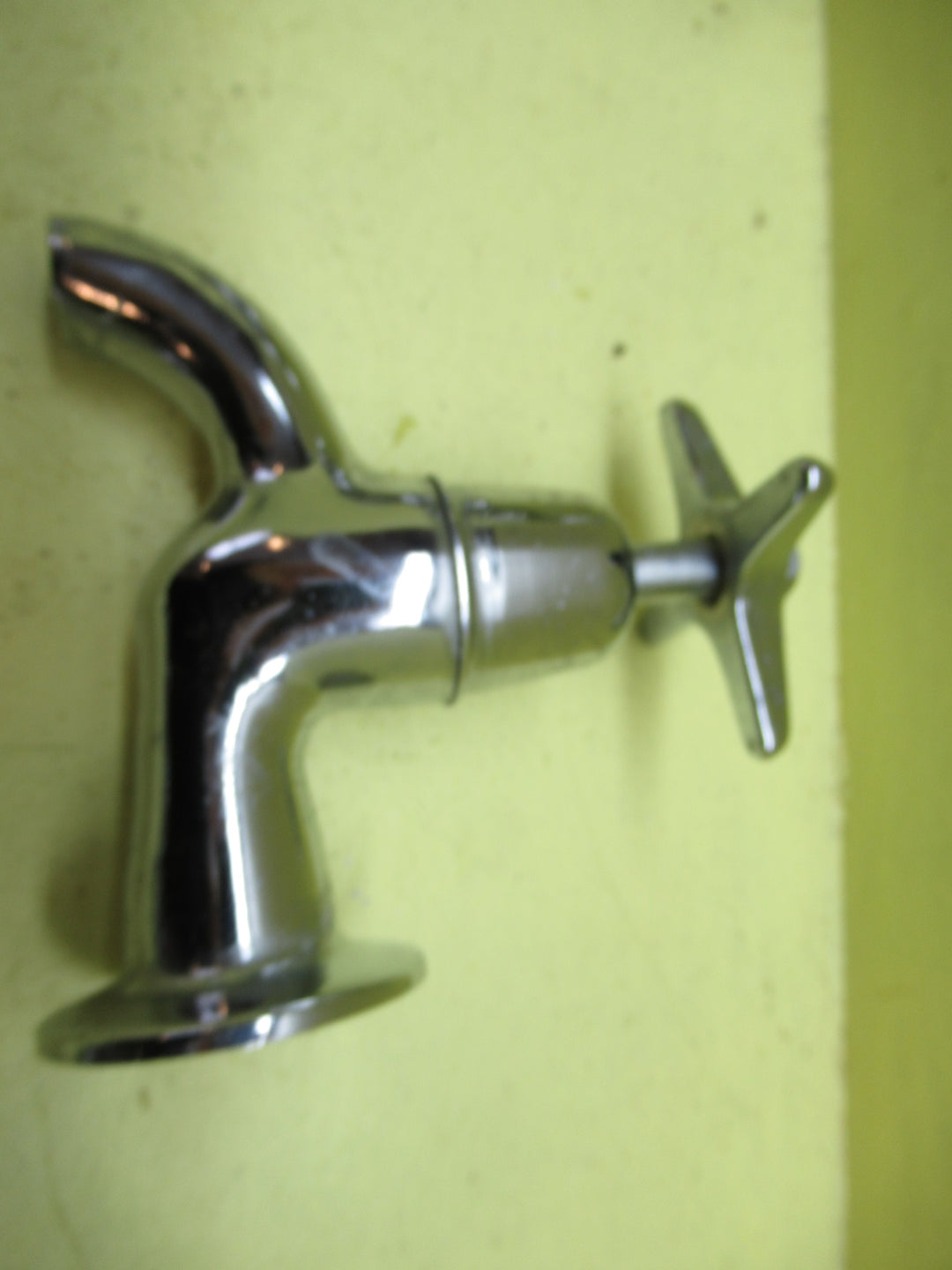 Retro Wall Mounted Kitchen Taps 110H x 48W x 118D